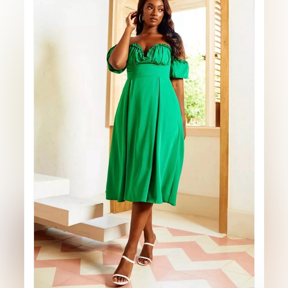 NWT Reb Dolls Holly Ruffle Sweetheart Neck Midi A Line Dress